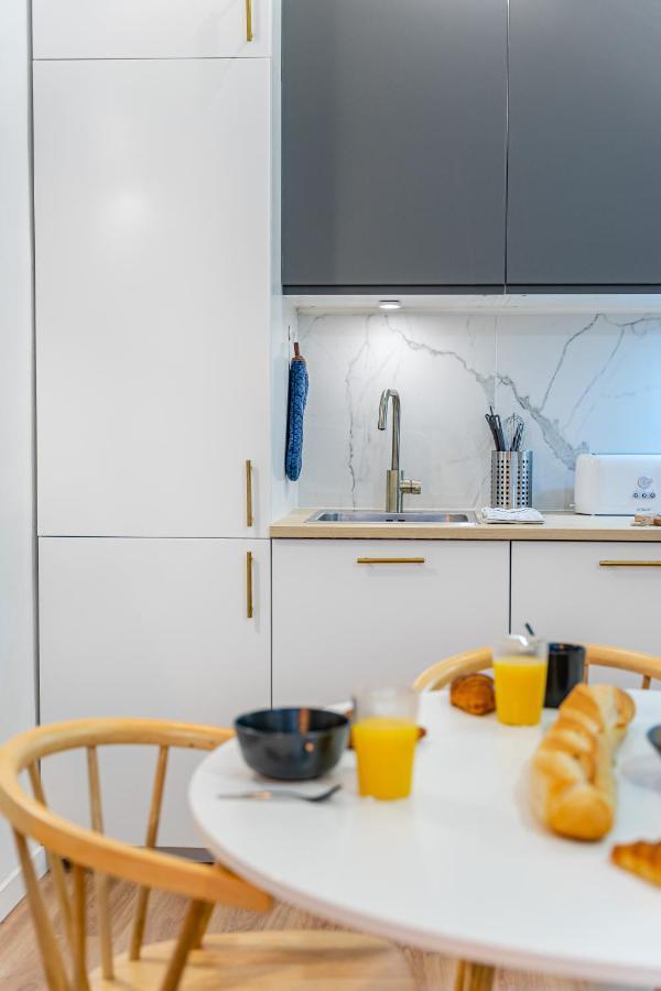 T3 Tout Confort, Moderne, En Centre Ville Marseille Exteriör bild